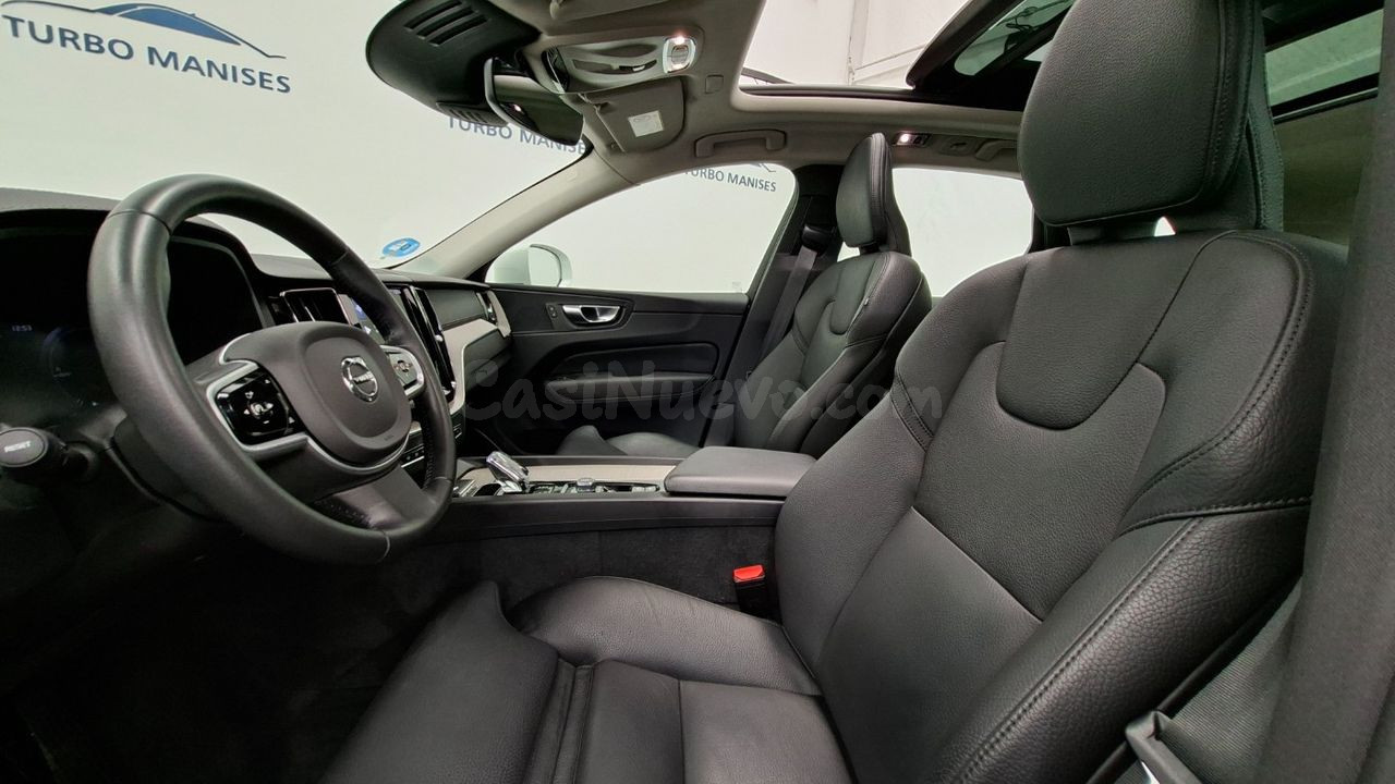 Volvo XC60 2.0 T6 AWD Recharge Inscription Auto - foto 2