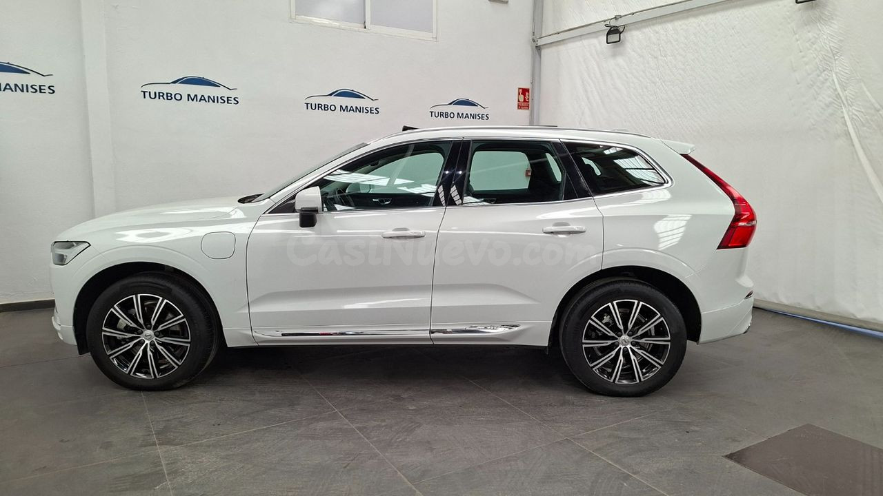 Volvo XC60 2.0 T6 AWD Recharge Inscription Auto - foto 4