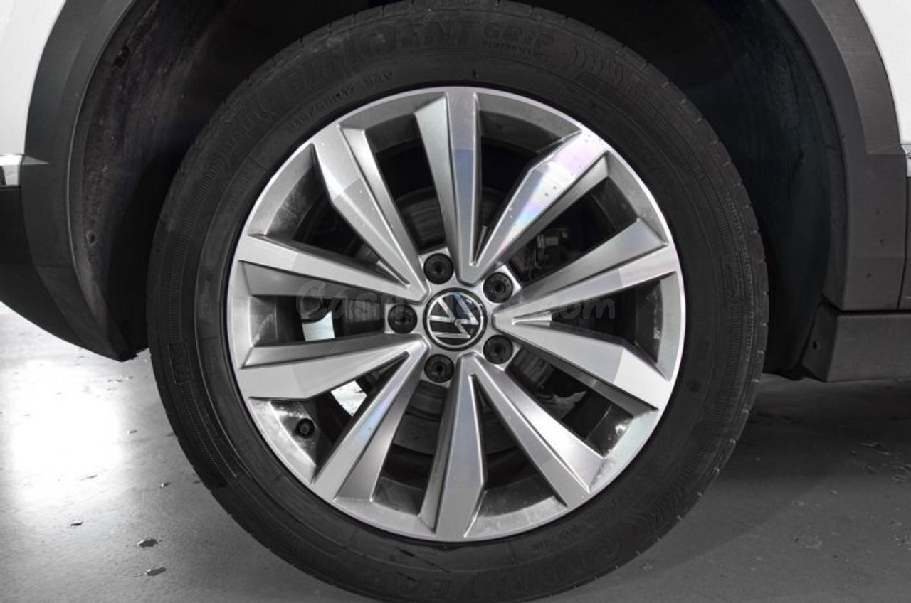 Volkswagen T-Roc Edition 1.0 TSI 81 kW (110CV) 6G (AC73CX11) - foto 3