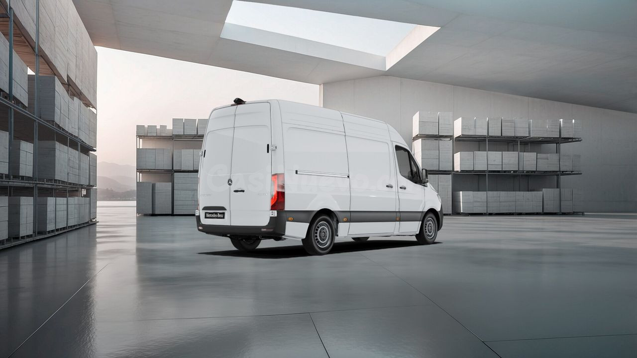 Mercedes Sprinter 311 CDI Furgón PRO Medio - foto 3