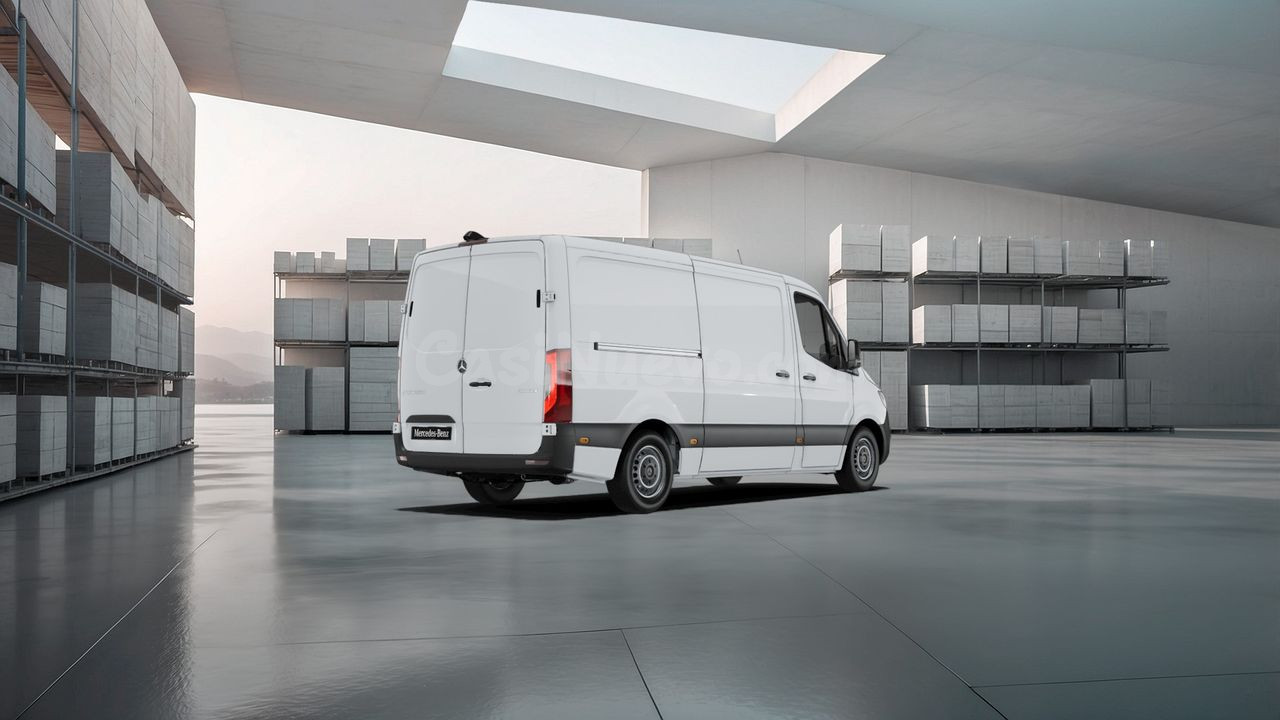Mercedes Sprinter 311 CDI Furgón PRO Medio - foto 3
