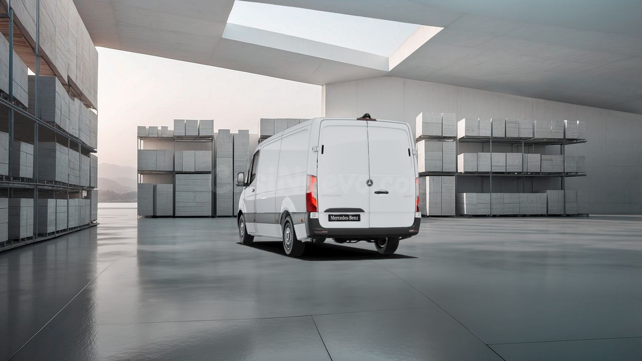Mercedes Sprinter 311 CDI Furgón PRO Medio - foto 4