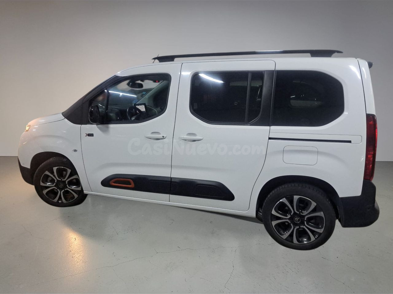 Citroën Berlingo ë- Talla M Eléctrico 50 kWh Shine - foto 2