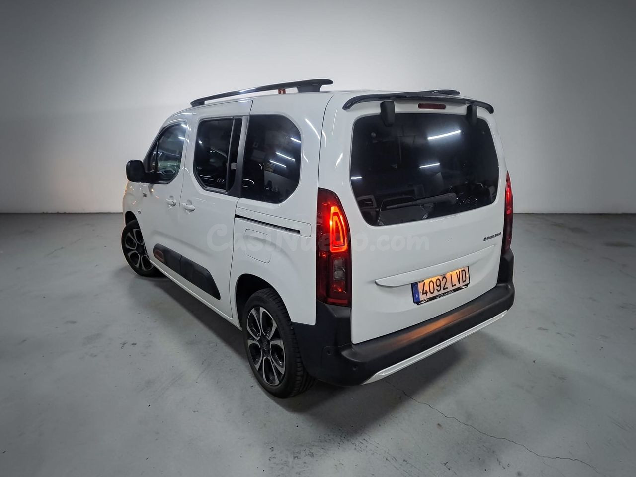 Citroën Berlingo ë- Talla M Eléctrico 50 kWh Shine - foto 3