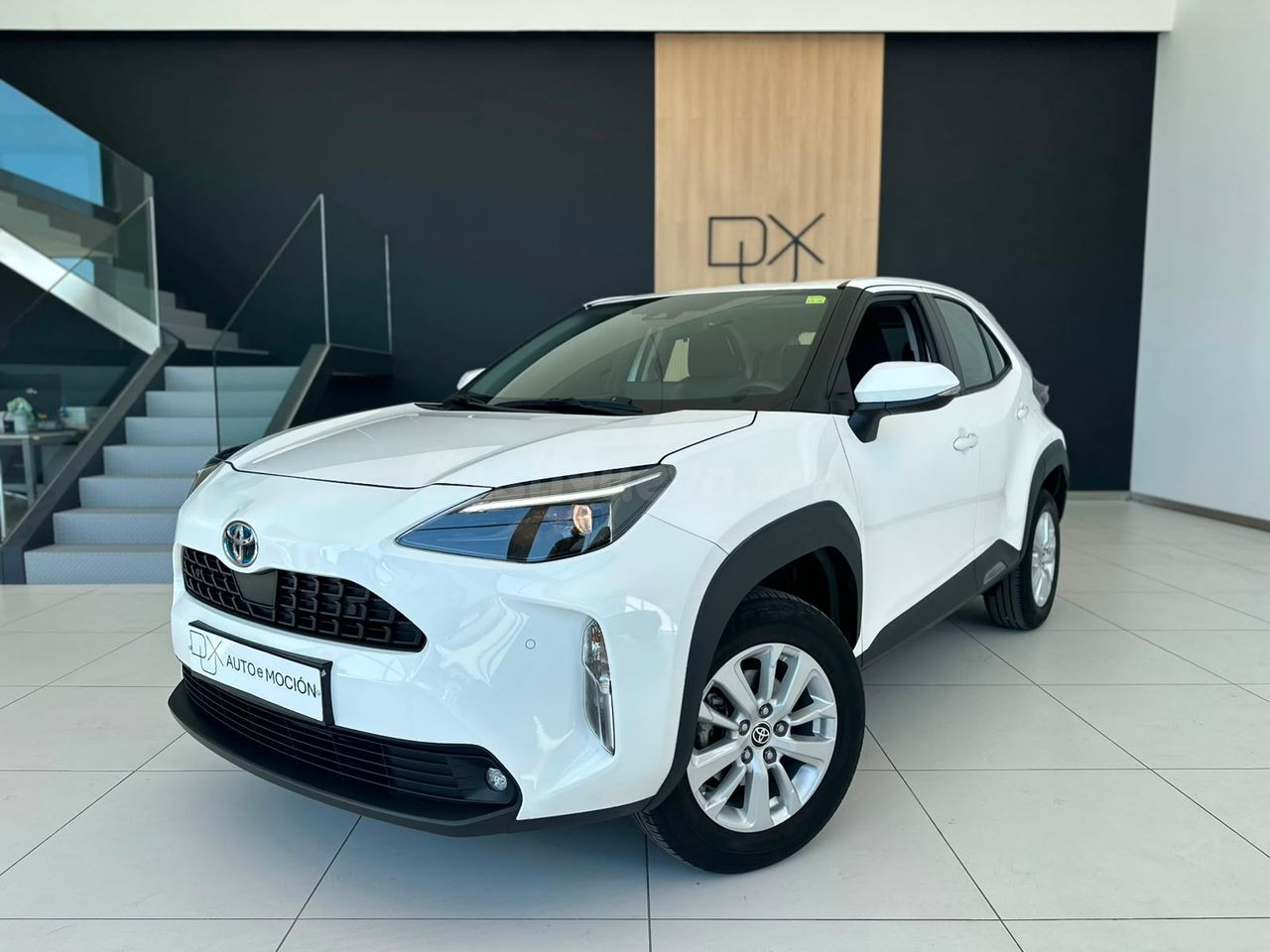 Toyota Yaris Cross Hybrid 120H Business Plus
