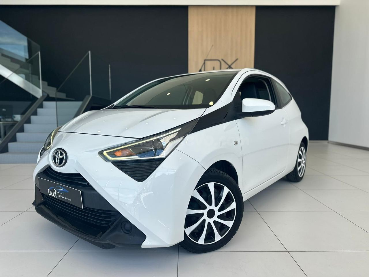 Toyota Aygo 3p 70 x-play