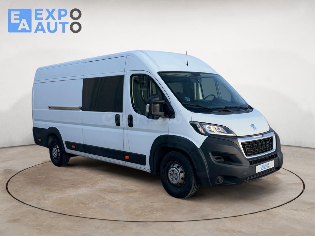 Peugeot Boxer FURGÓN DOBLE CABINA 435 L4 H2 BHDI