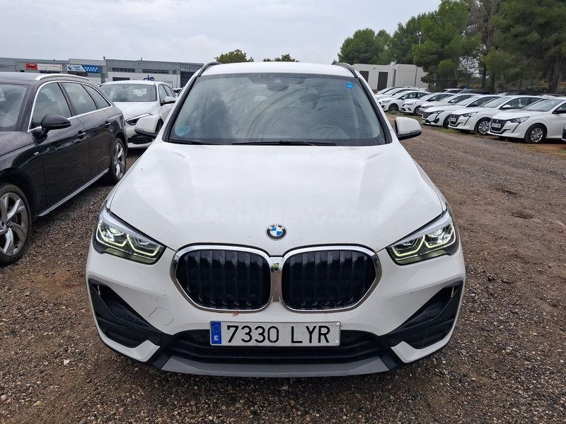BMW X1 sDrive18d (2022) - foto 2