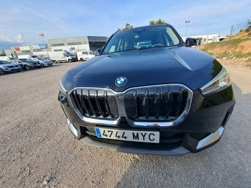 BMW X1 sDrive18d (2025) - foto 2