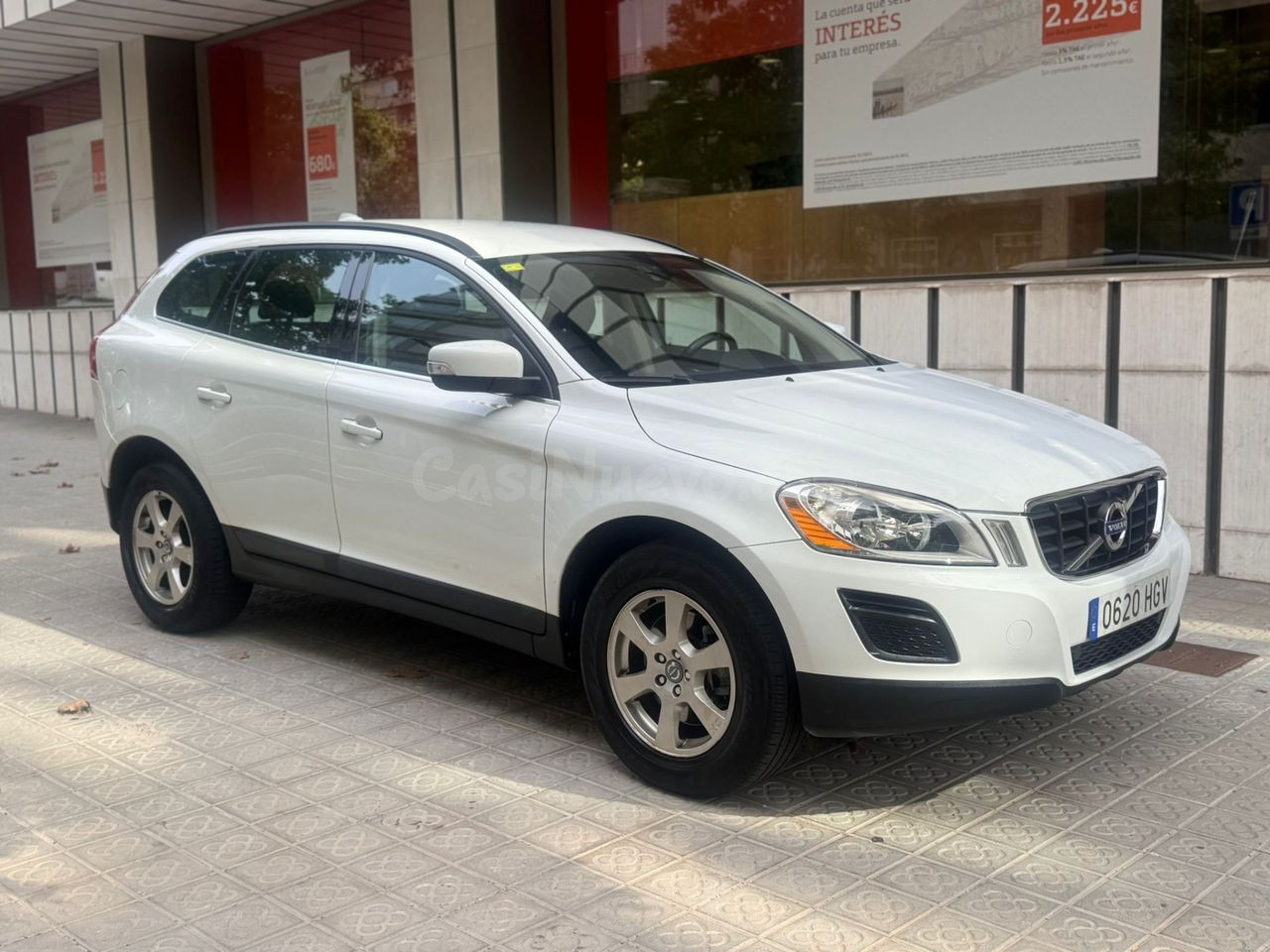 Volvo XC60 2.0 DRIVe Kinetic - foto 3
