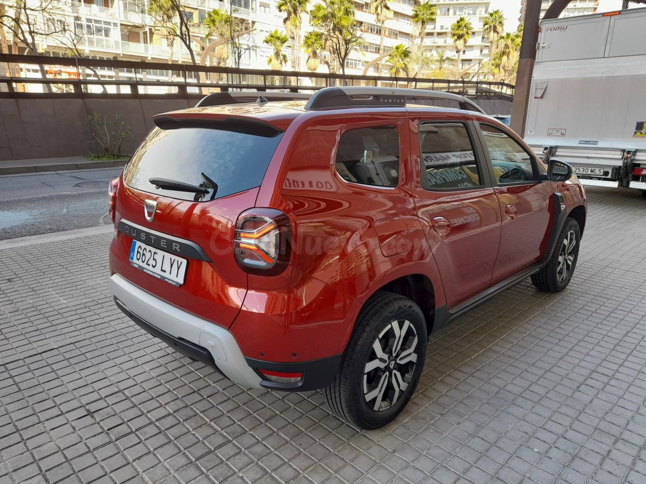 Dacia Duster Comfort TCE 74kW100CV ECOG 4X2 - foto 4