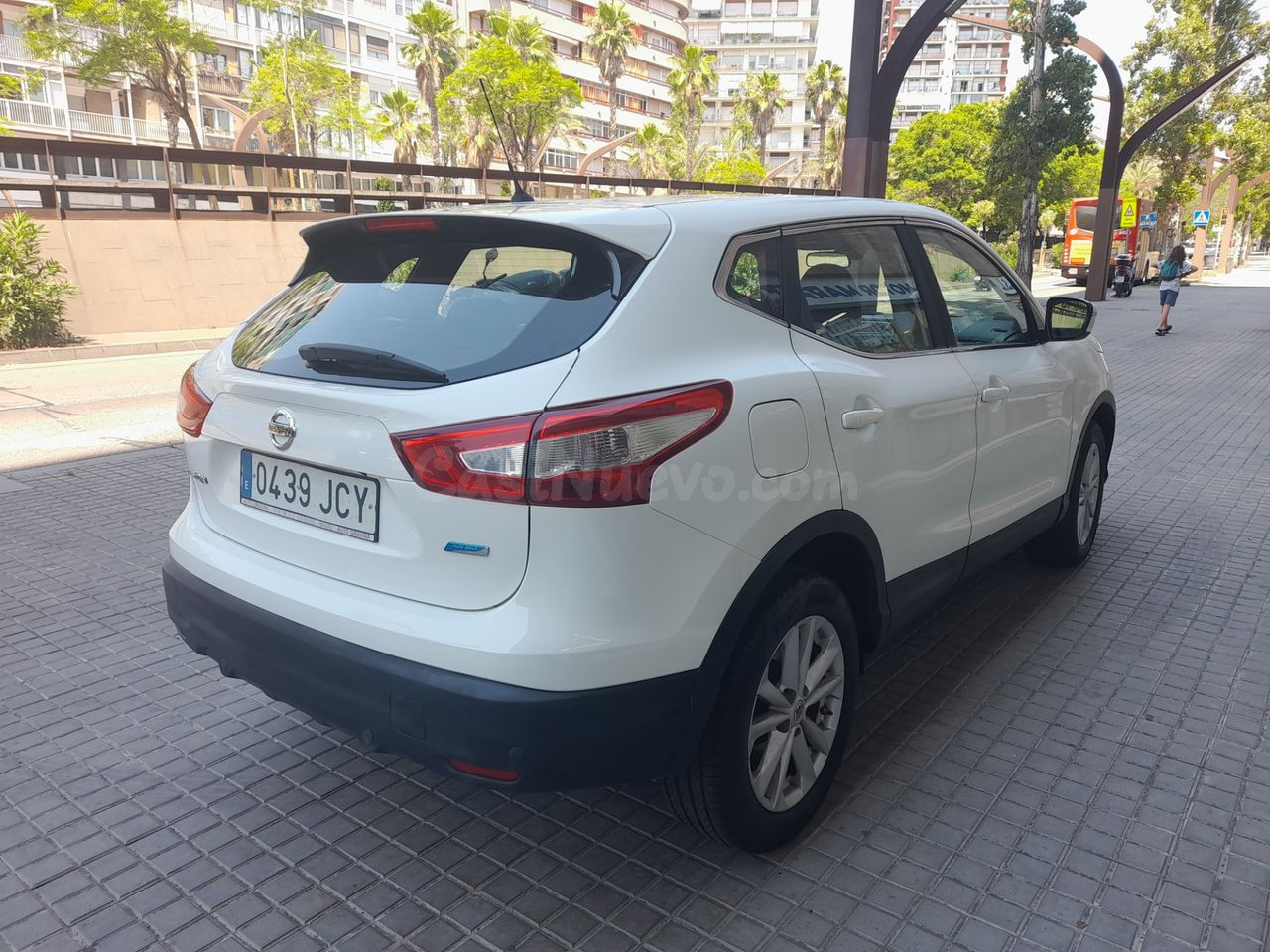 Nissan Qashqai 4x2 dCi 81 kW - foto 4
