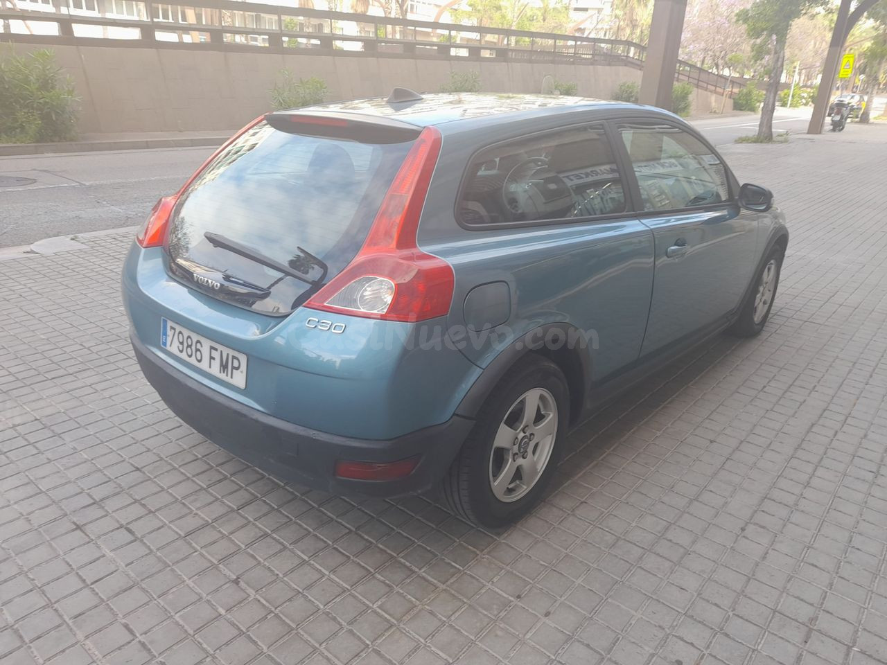 Volvo C30 1.6 Momentum - foto 4