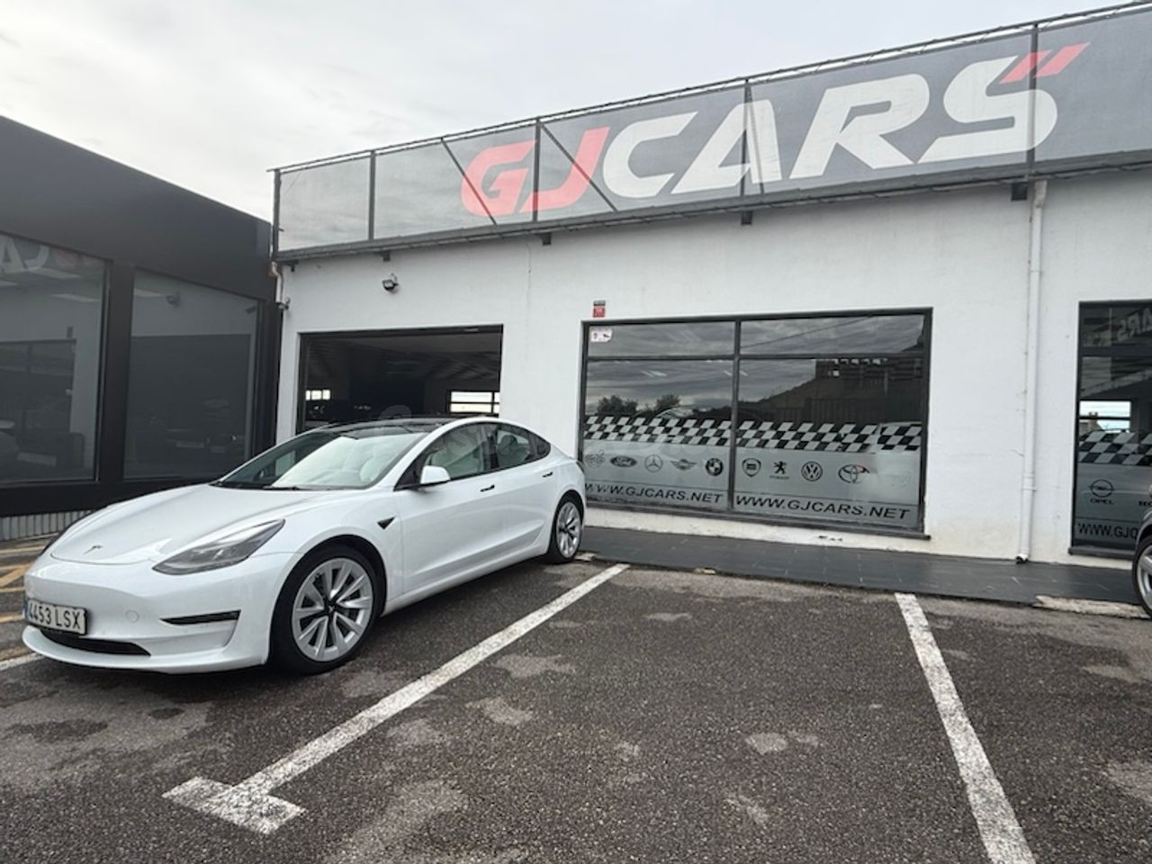 TESLA Model 3 Gran Autonomia 4WD