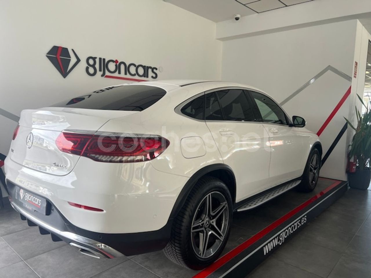 Mercedes GLC GLC 200 d 4MATIC - foto 2