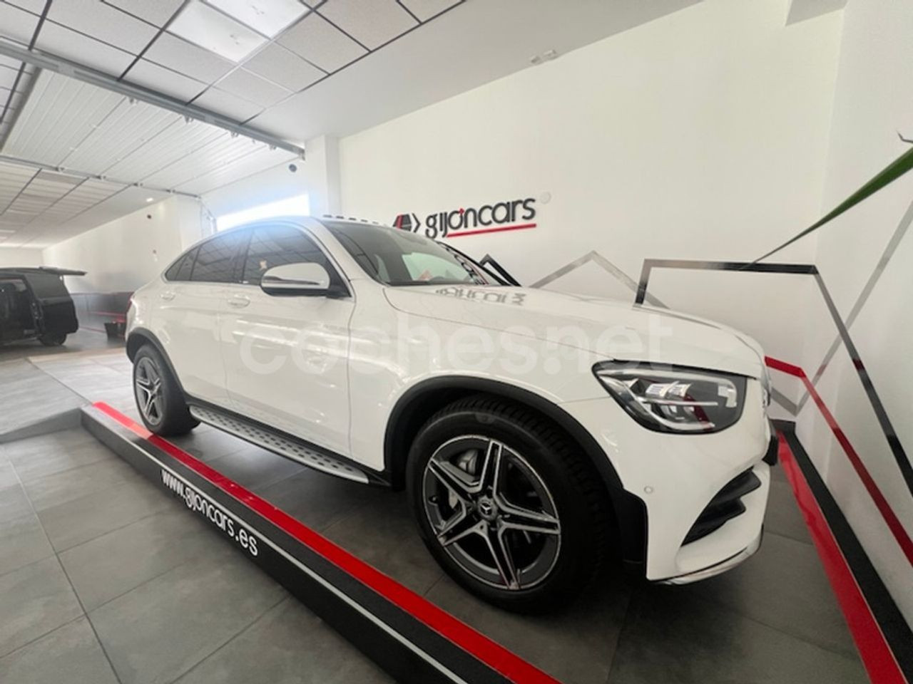 Mercedes GLC GLC 200 d 4MATIC - foto 3