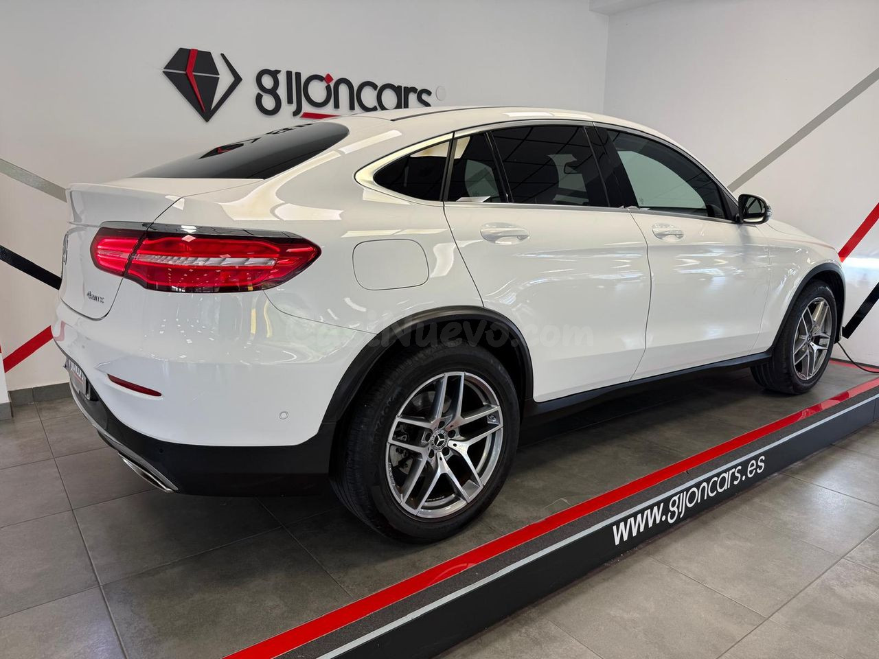 Mercedes GLC GLC 250 4MATIC - foto 2