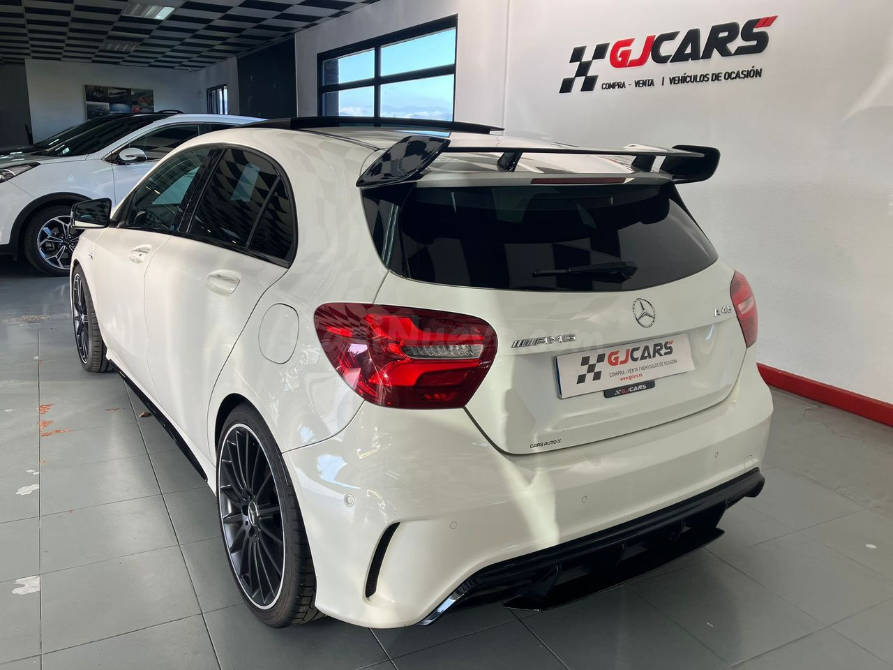 Mercedes Clase A Mercedes-AMG A 45 4MATIC - foto 2