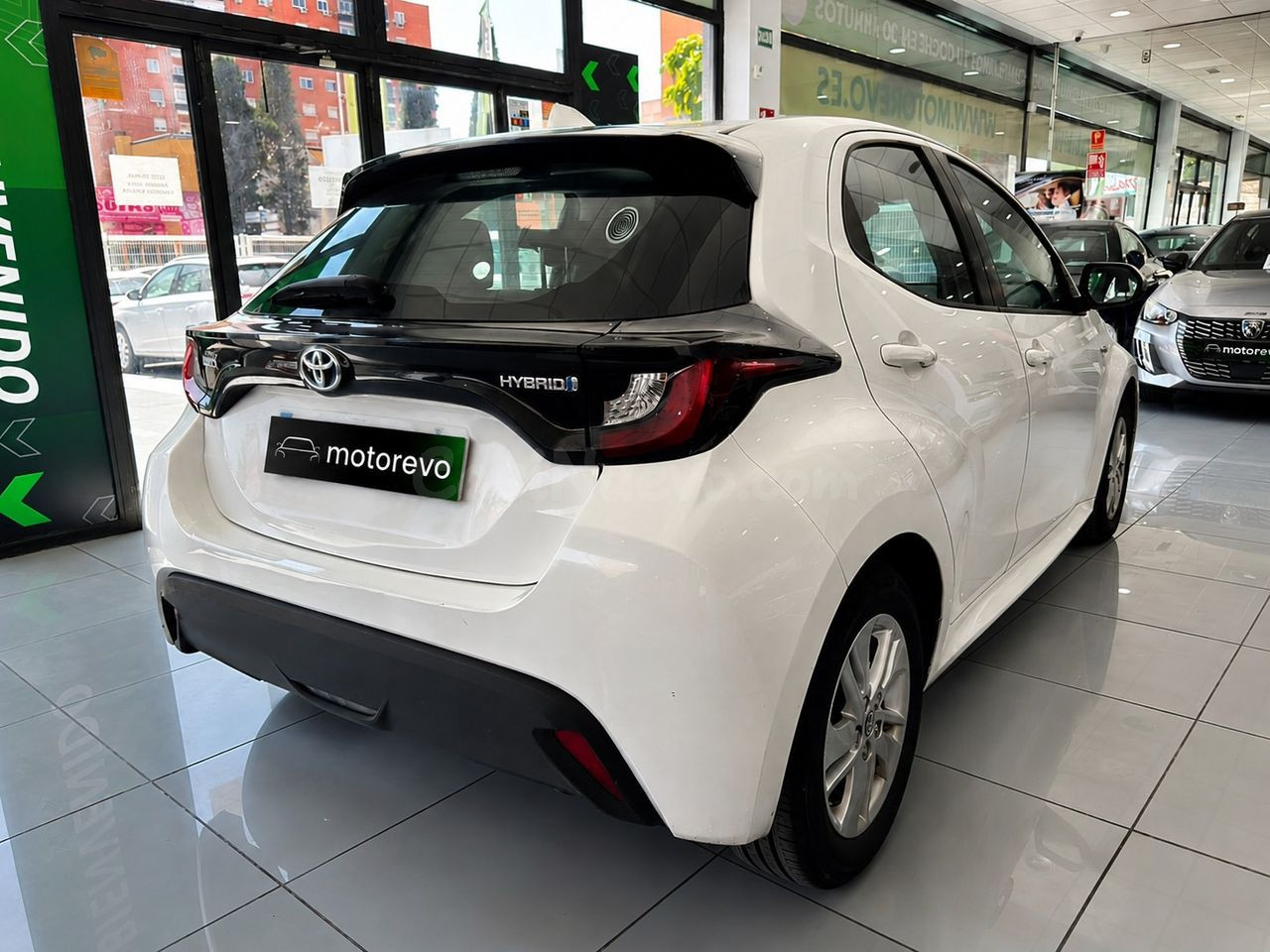 Toyota Yaris 1.5 120H Active Tech - foto 5