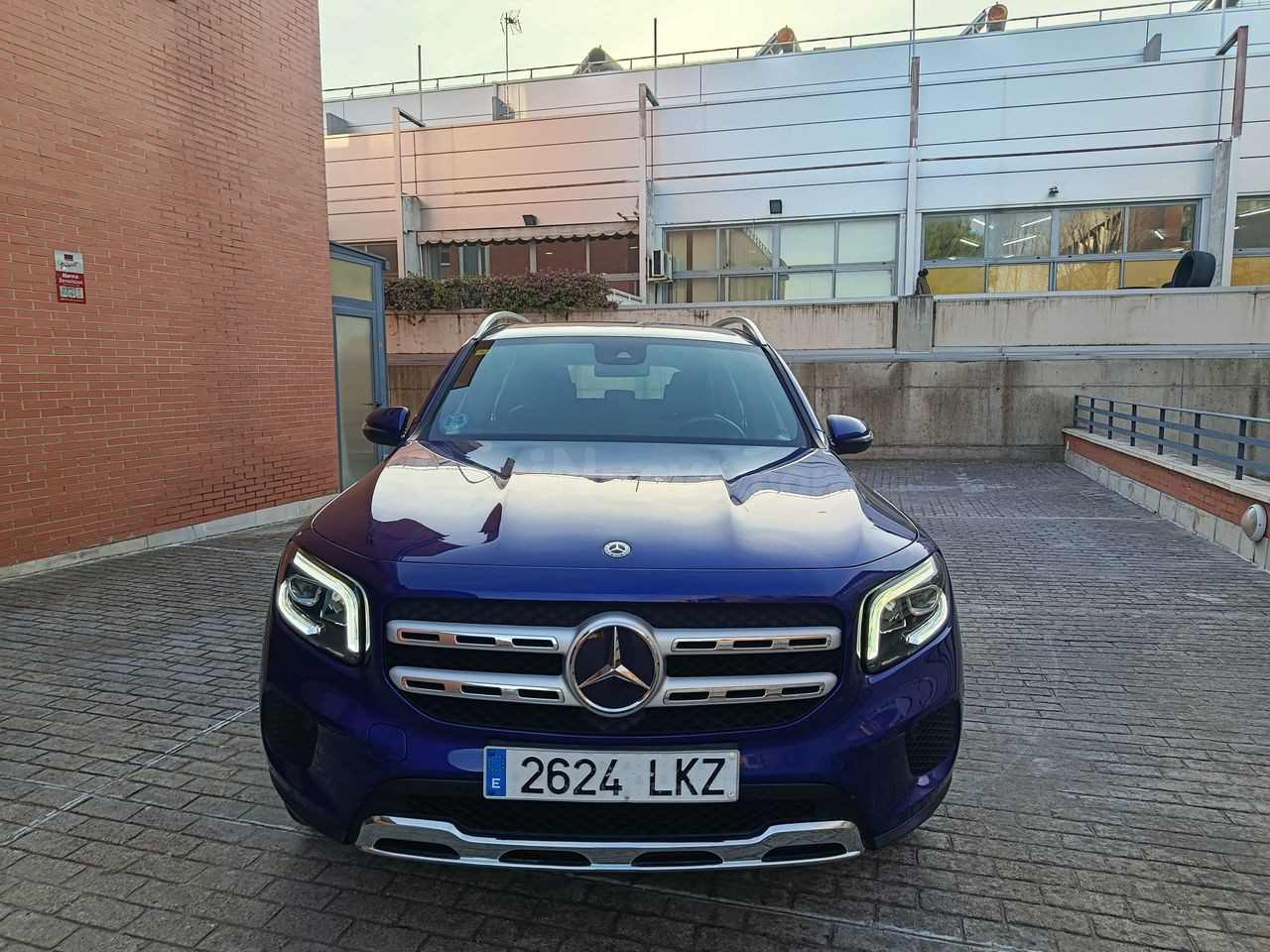 Mercedes Clase GLB GLB 200 d - foto 4