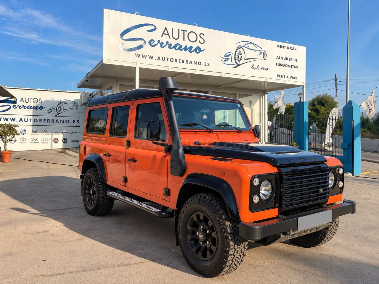 Land-Rover Defender 110 SW SE