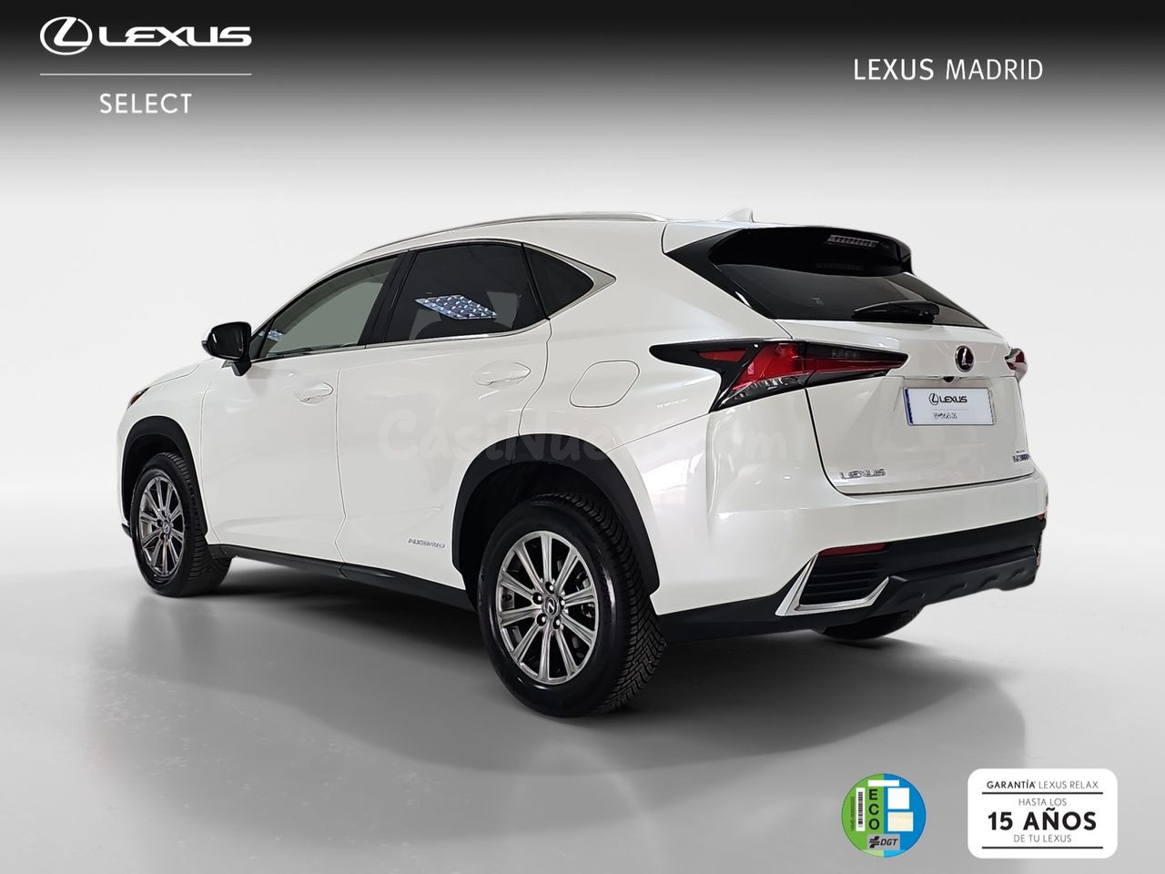 Lexus NX 2.5 300h Business Navigation 2WD - foto 3