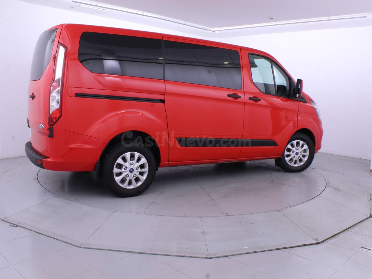 Ford Transit Custom 2.0 TDCI 320 L1 - foto 3