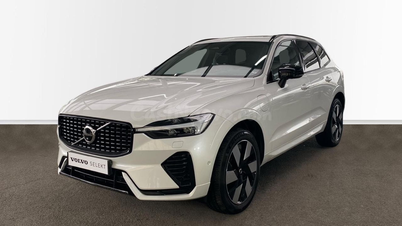 Volvo XC60 2.0 T6 RECHARGE ULTIMATE DARK AUTO 4WD 5P
