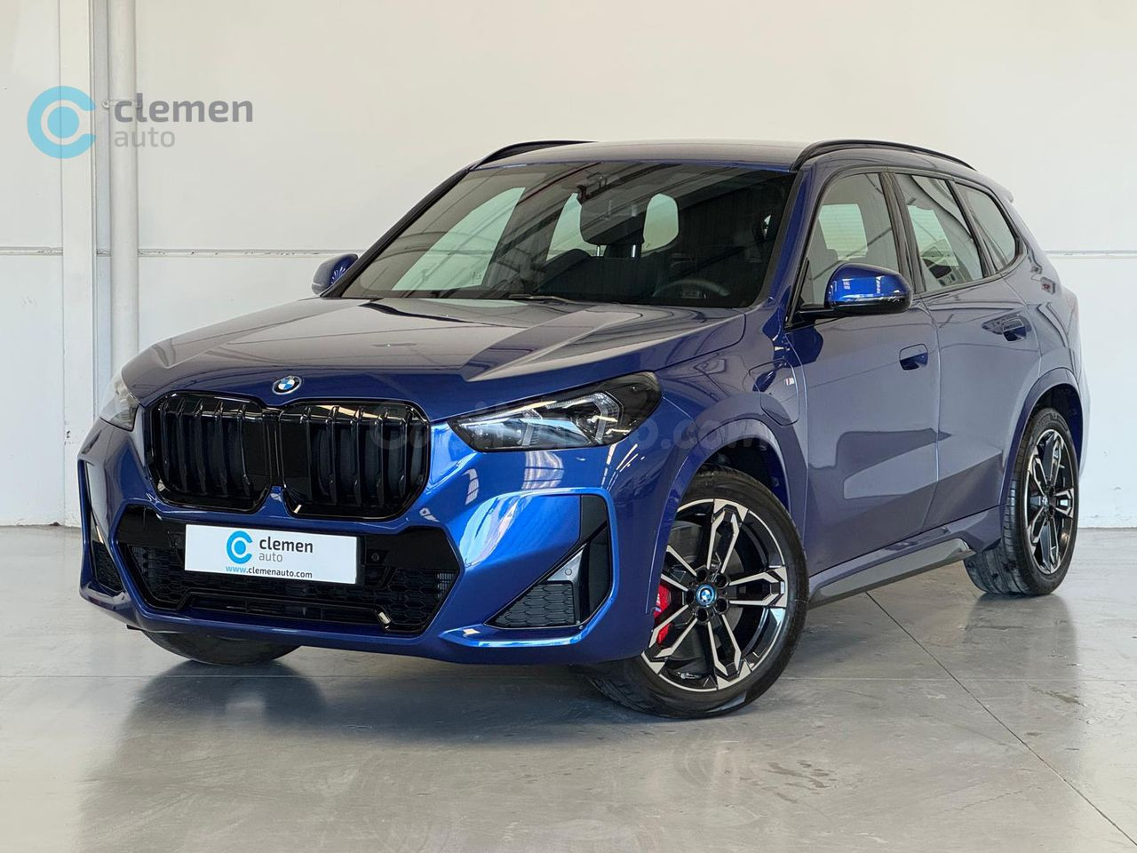 BMW X1 XDRIVE30E 240 KW 326 CV