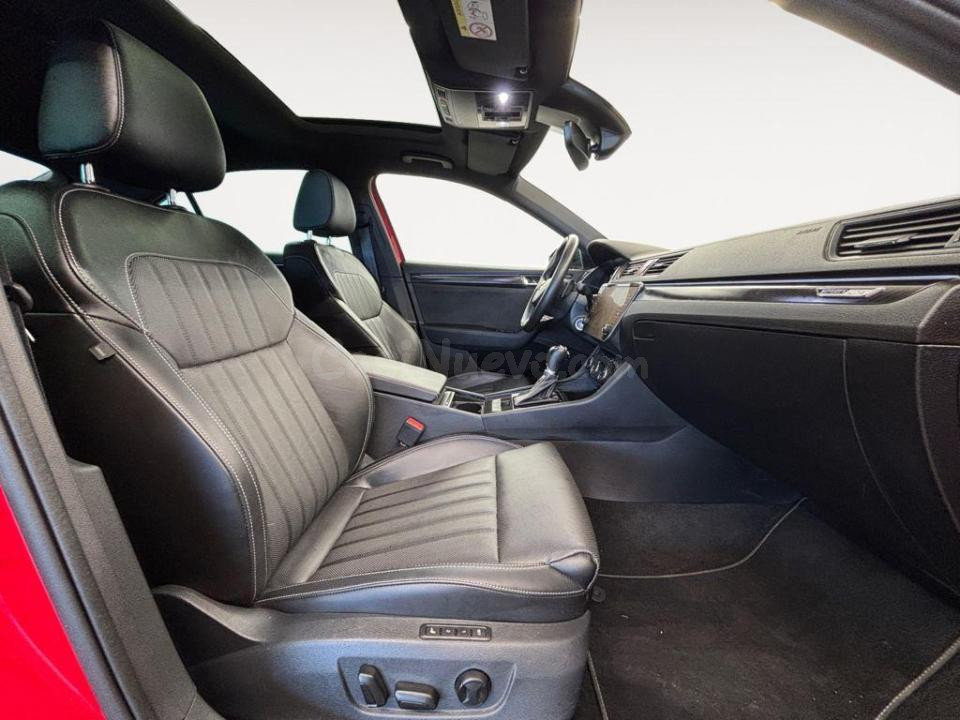 Skoda Superb - foto 5
