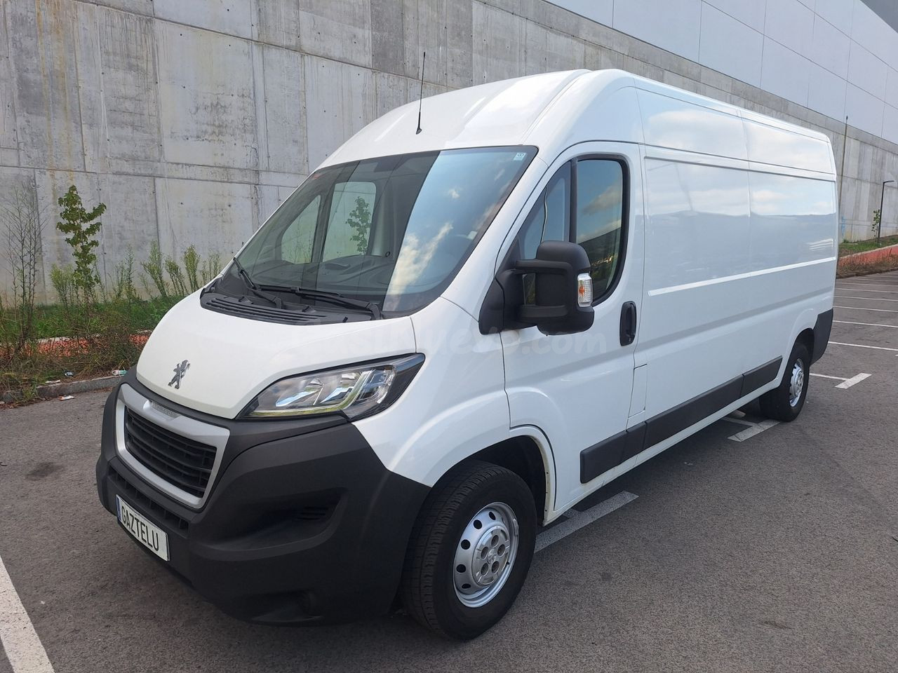 Peugeot Boxer FURGON L3H2 2.2 BLUE HDI 140CV PREMIUM