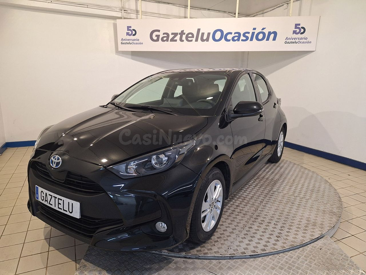 Toyota Yaris 1.5 120H Business Plus