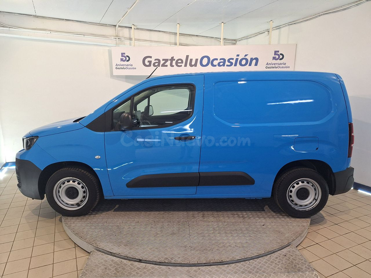 Peugeot Partner FURGON STANDARD 1.6 BLUE HDI 75CV - foto 4