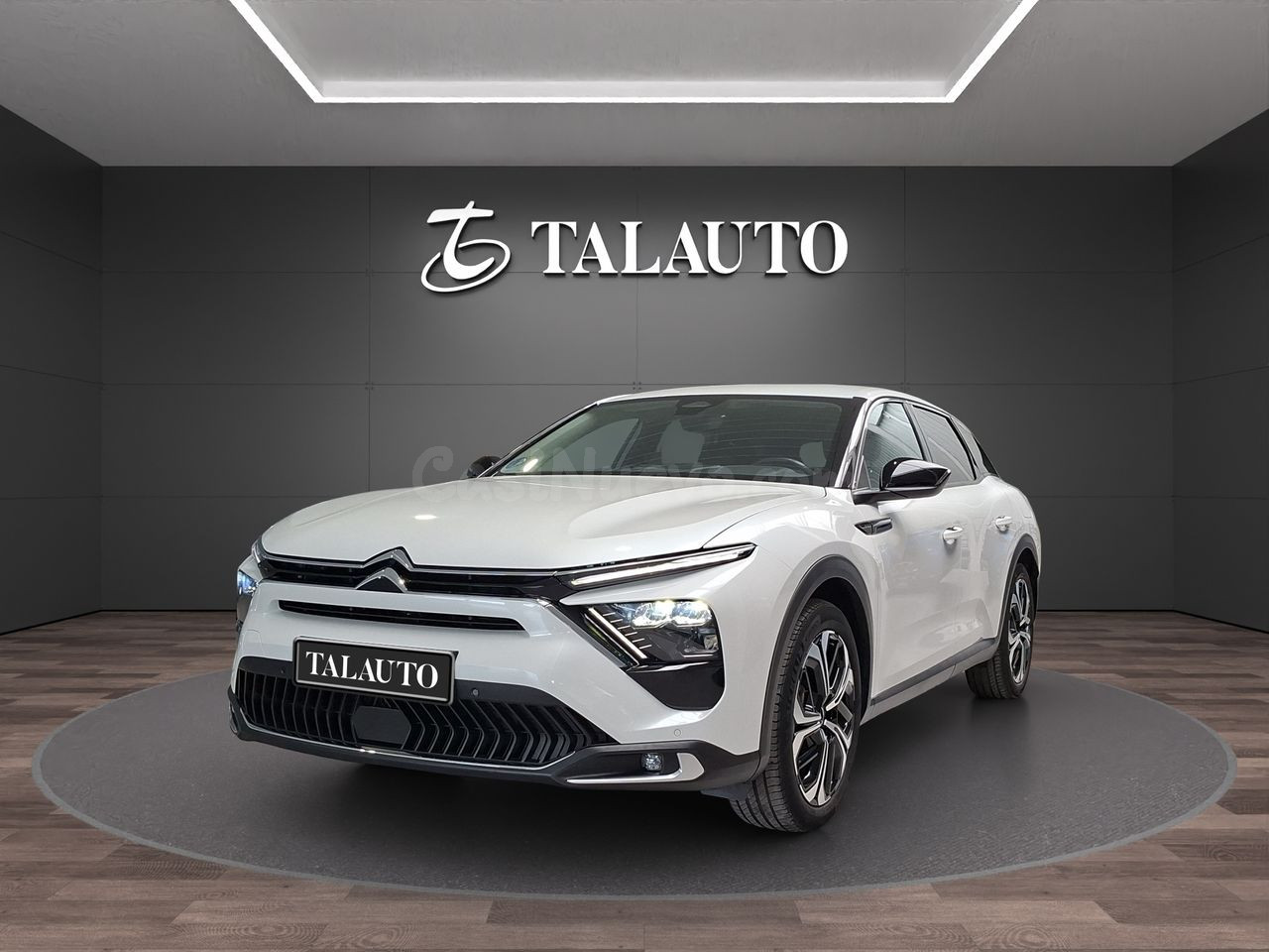 Citroën C5 X Hybrid 225 e-EAT8 Shine