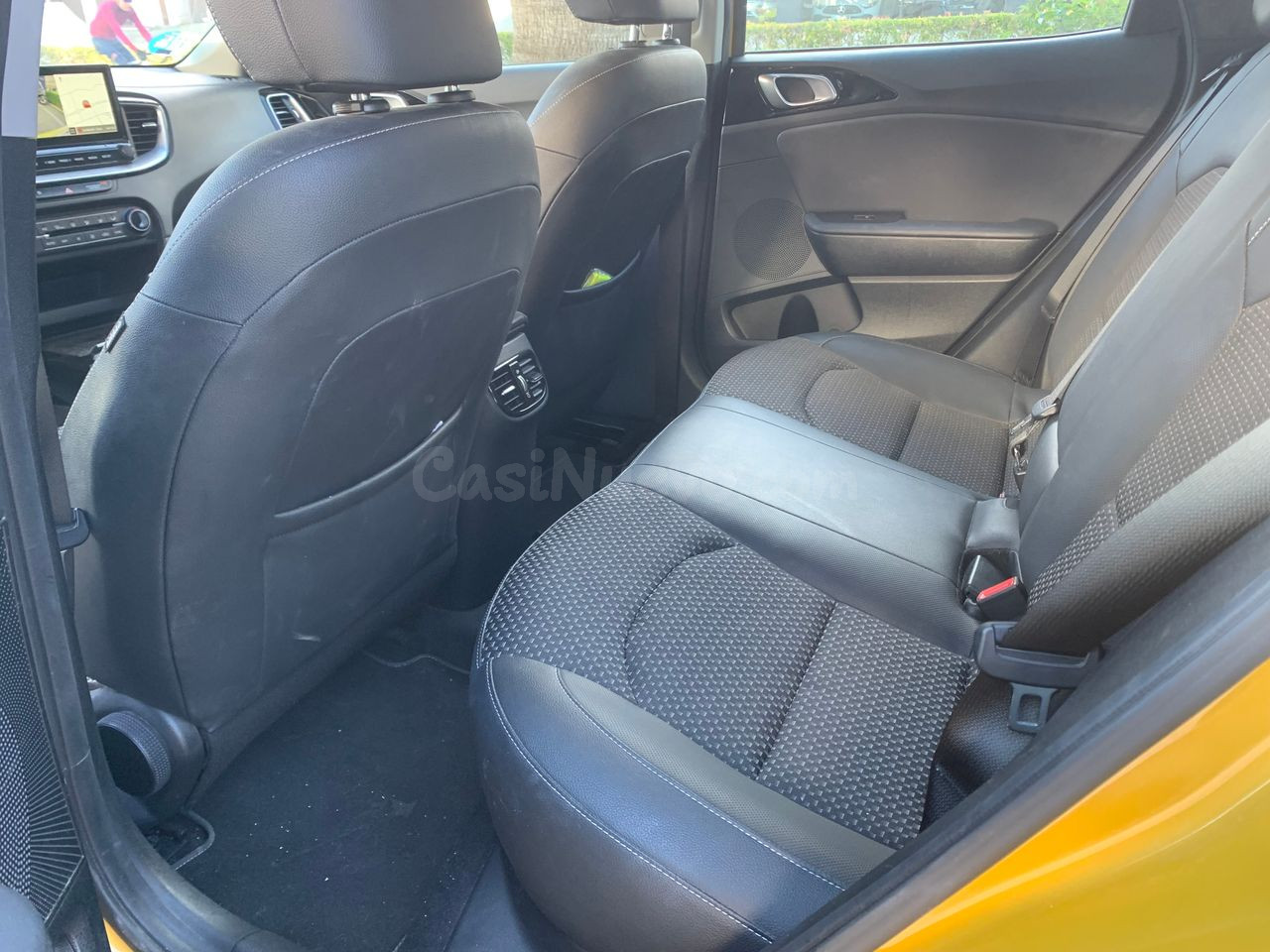 Kia Ceed 1.5 MHEV iMT Emotion - foto 4
