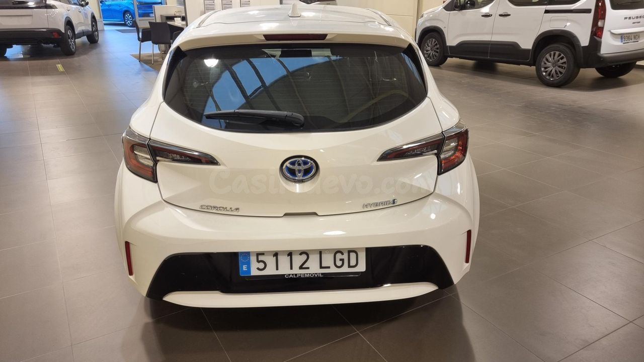Toyota Corolla ACTIVE E-CVT 1.8 125H - foto 3