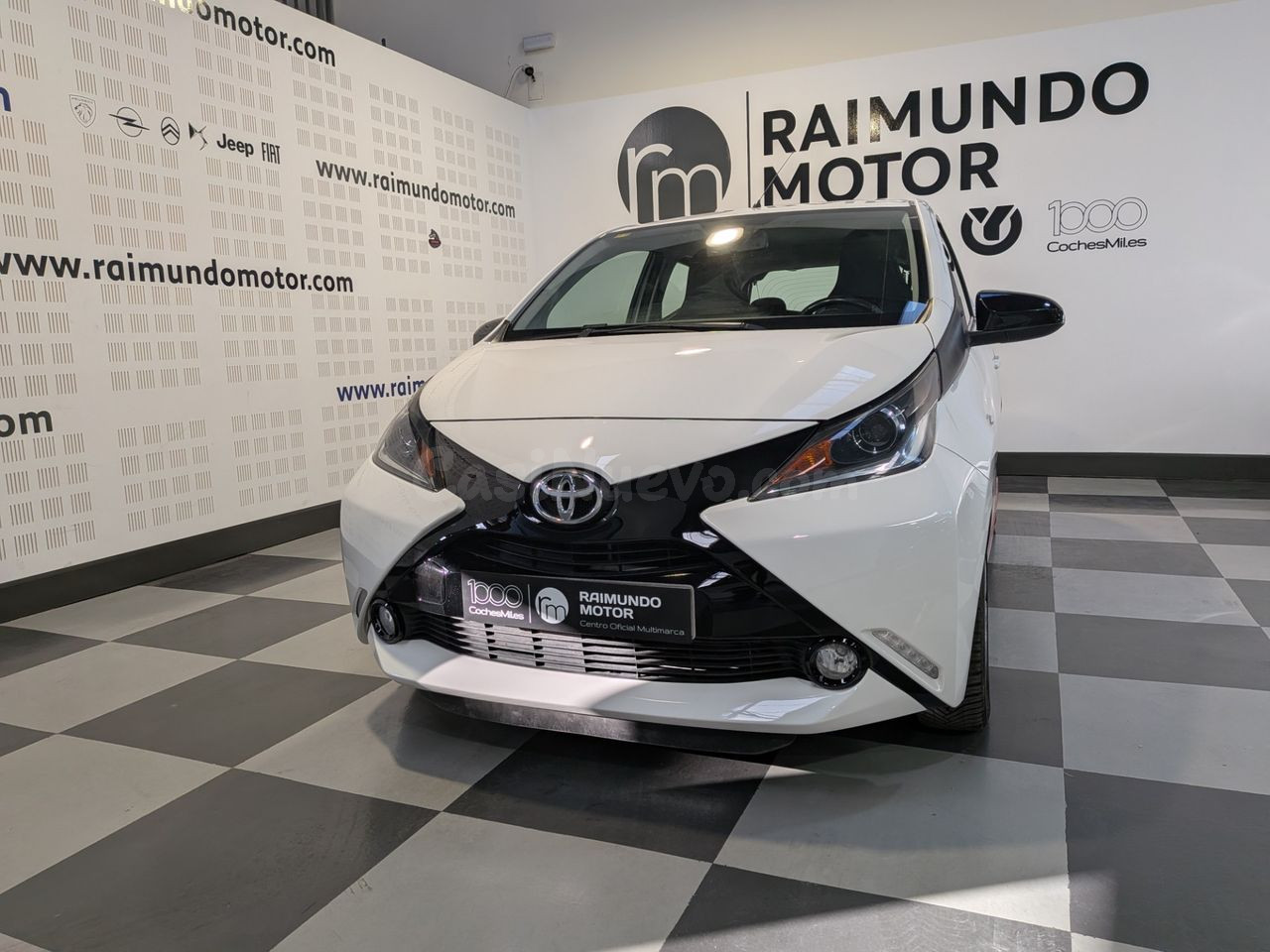 Toyota Aygo 5p 70 x-clusiv