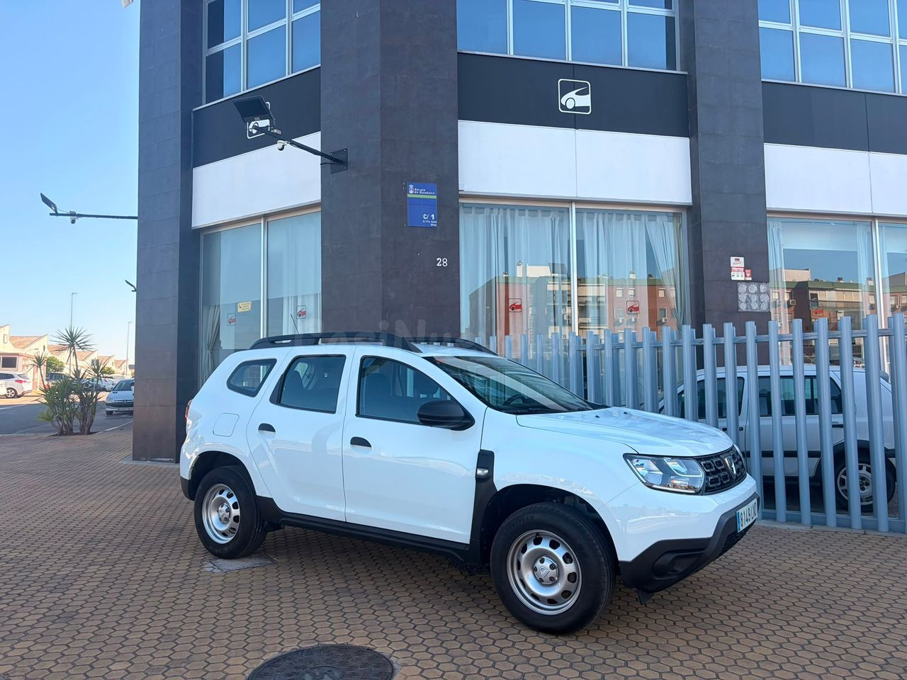 Dacia Duster Essential TCe 1.0 74 kW (100 CV) ECO-G 4x2
