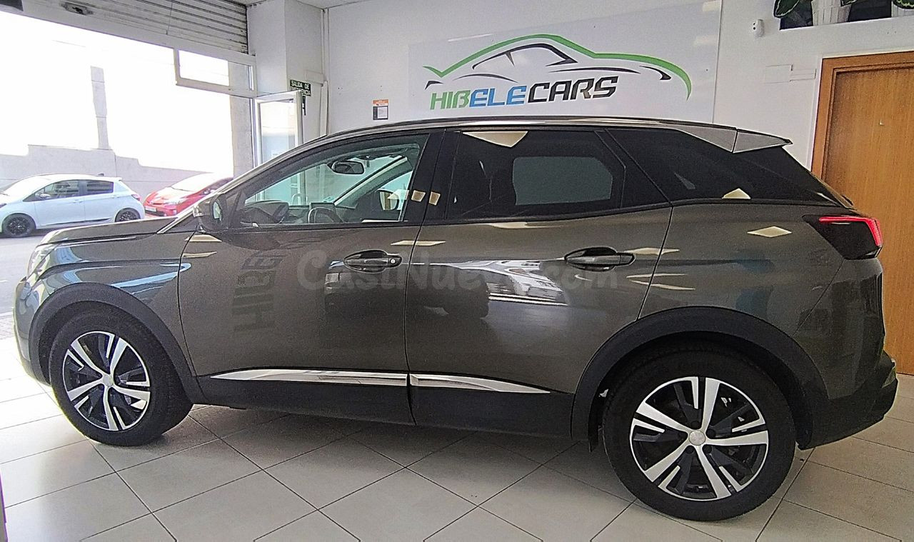 Peugeot 3008 Allure BlueHDi 130 S&S - foto 4