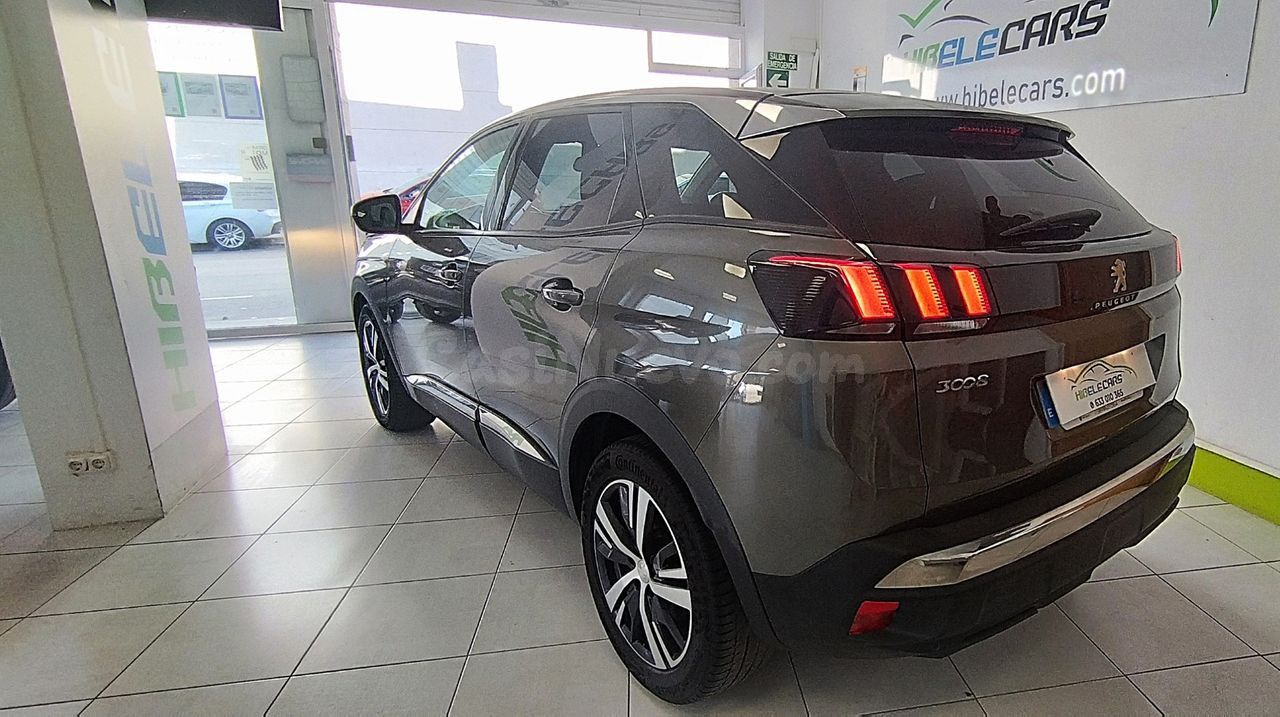 Peugeot 3008 Allure BlueHDi 130 S&S - foto 5