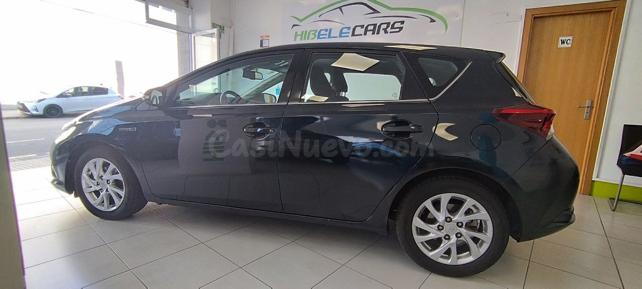 Toyota Auris EDITION 45 - foto 5
