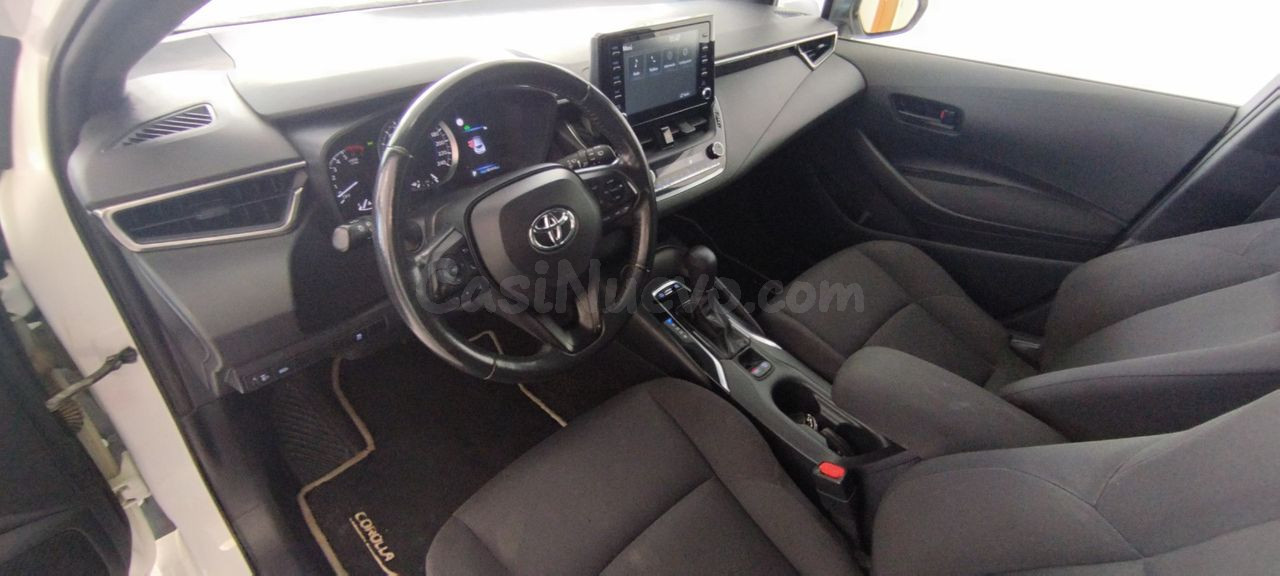 Toyota Corolla 125H Business - foto 4