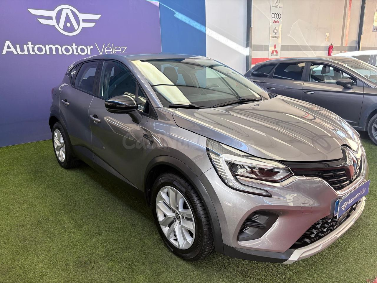 Renault Captur EVOLUTION TCE