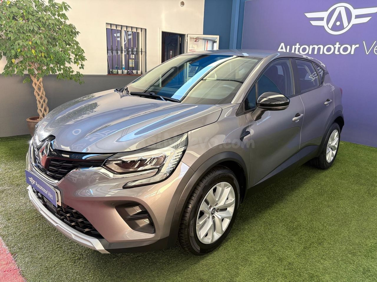Renault Captur EVOLUTION TCE - foto 3
