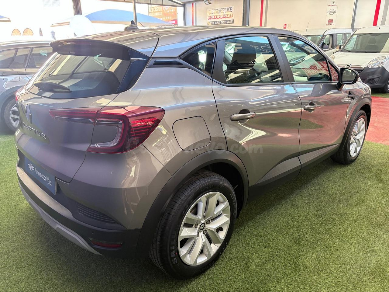 Renault Captur EVOLUTION TCE - foto 4