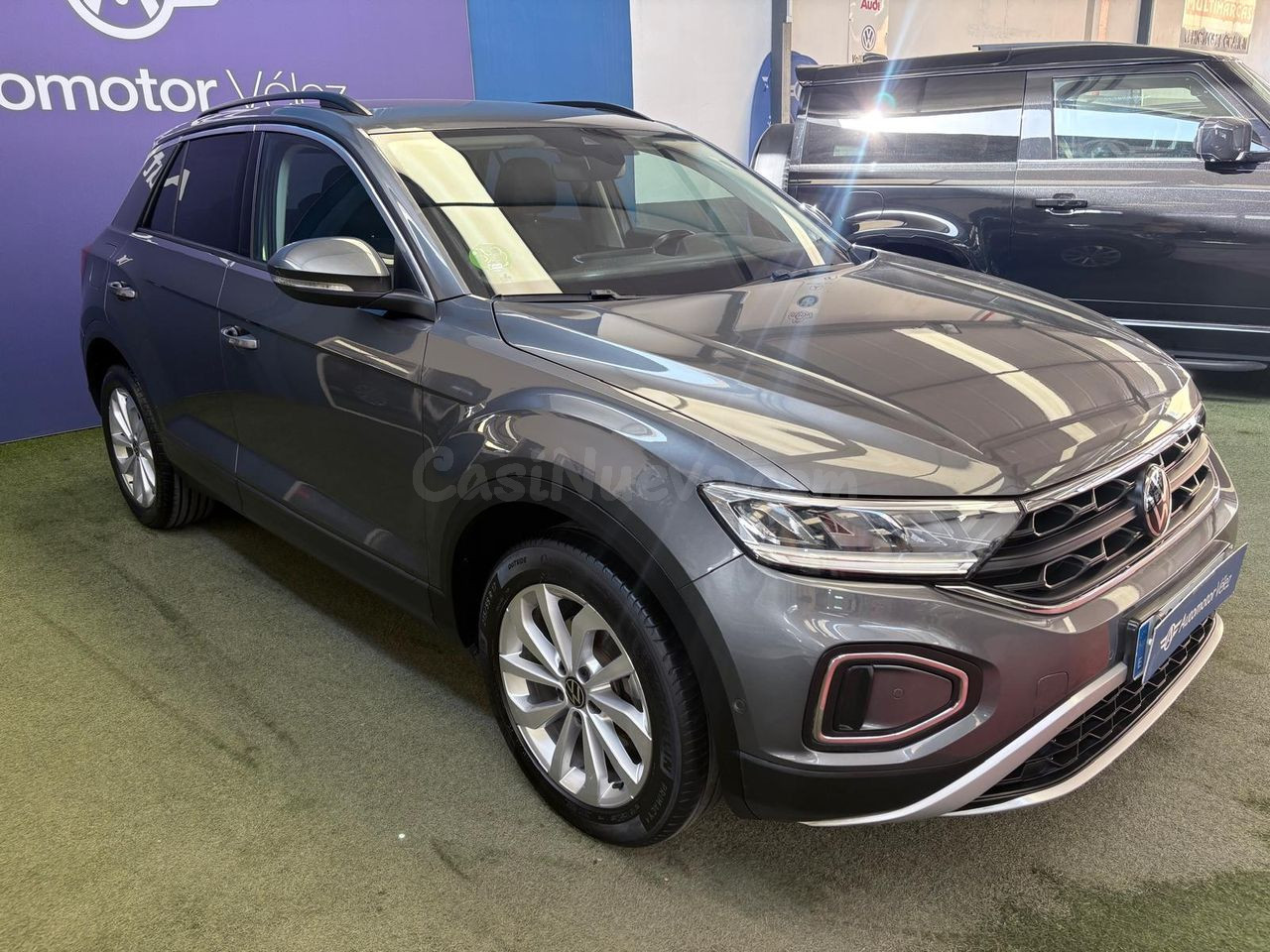 Volkswagen T-Roc LIFE 2.0 TDI