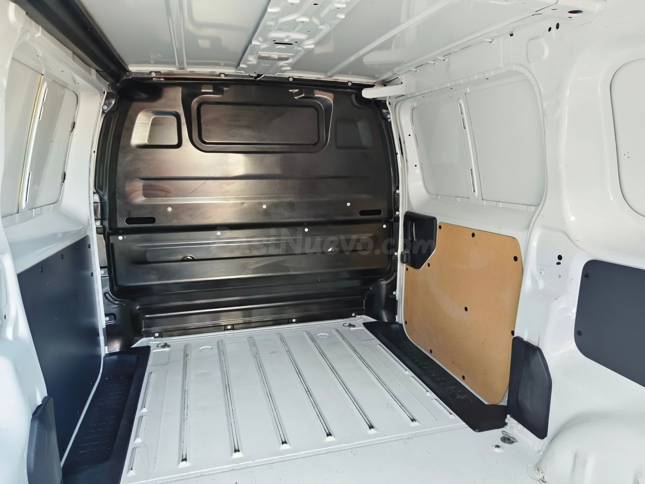 Opel Vivaro FURGON M CARGA STANDAR - foto 4
