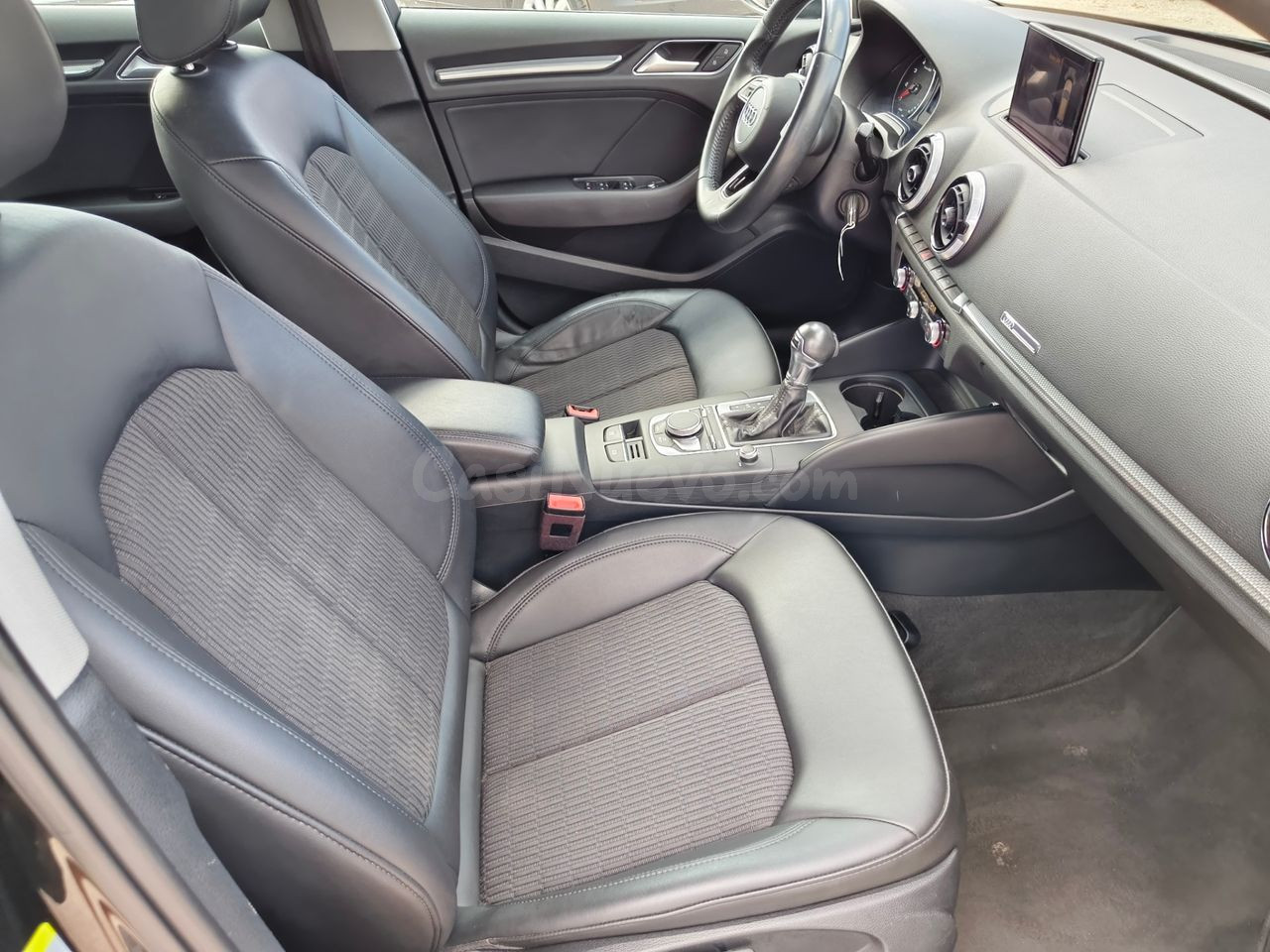 Audi A3 Sportback 30 TFSI S tronic 7 vel. - foto 5
