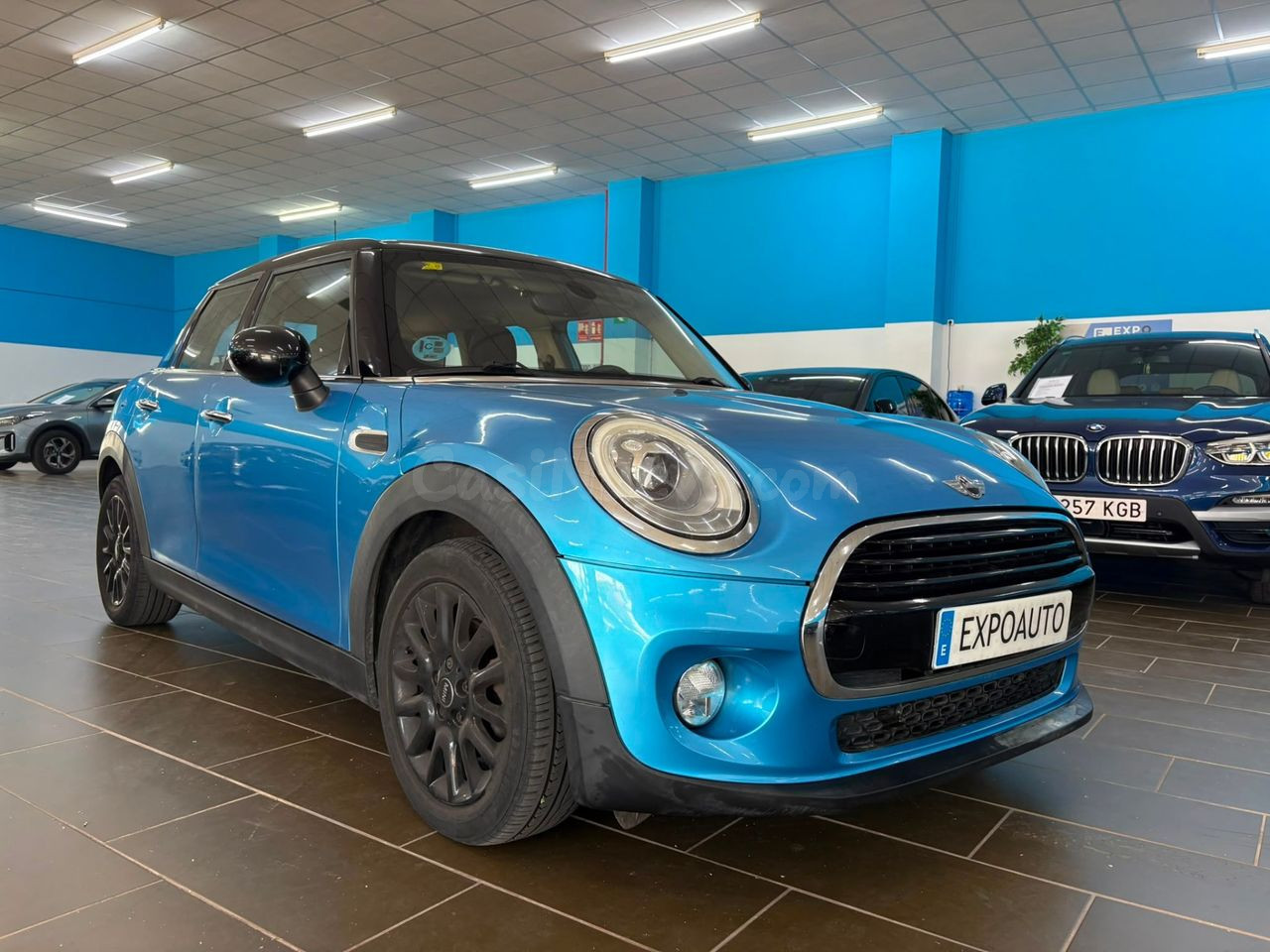 MINI Cooper F55