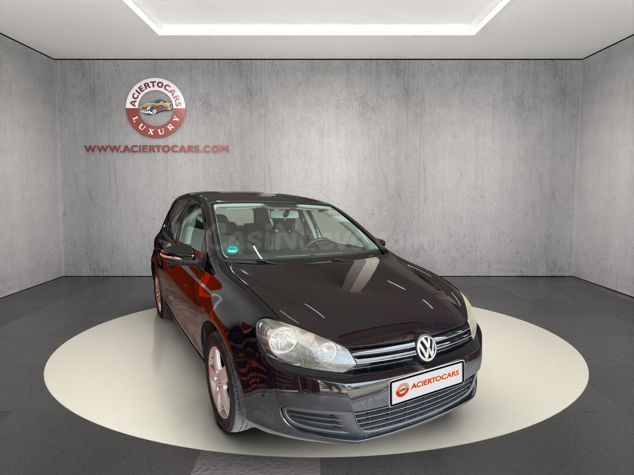 VW Golf Advance